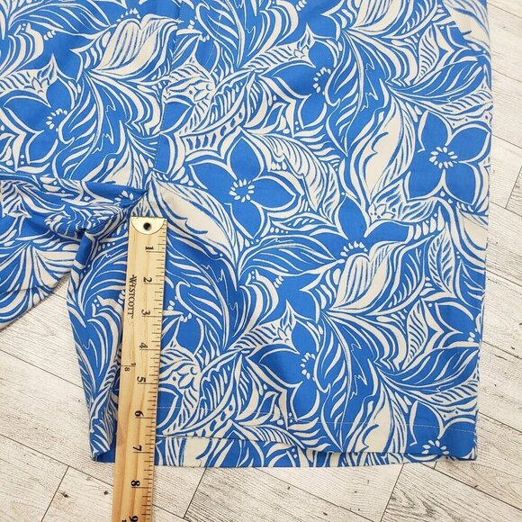 Stella Parker Shorts Activewear Golf Stretch Tropical Print Blue Womens 16 NWT - Picture 14 of 14